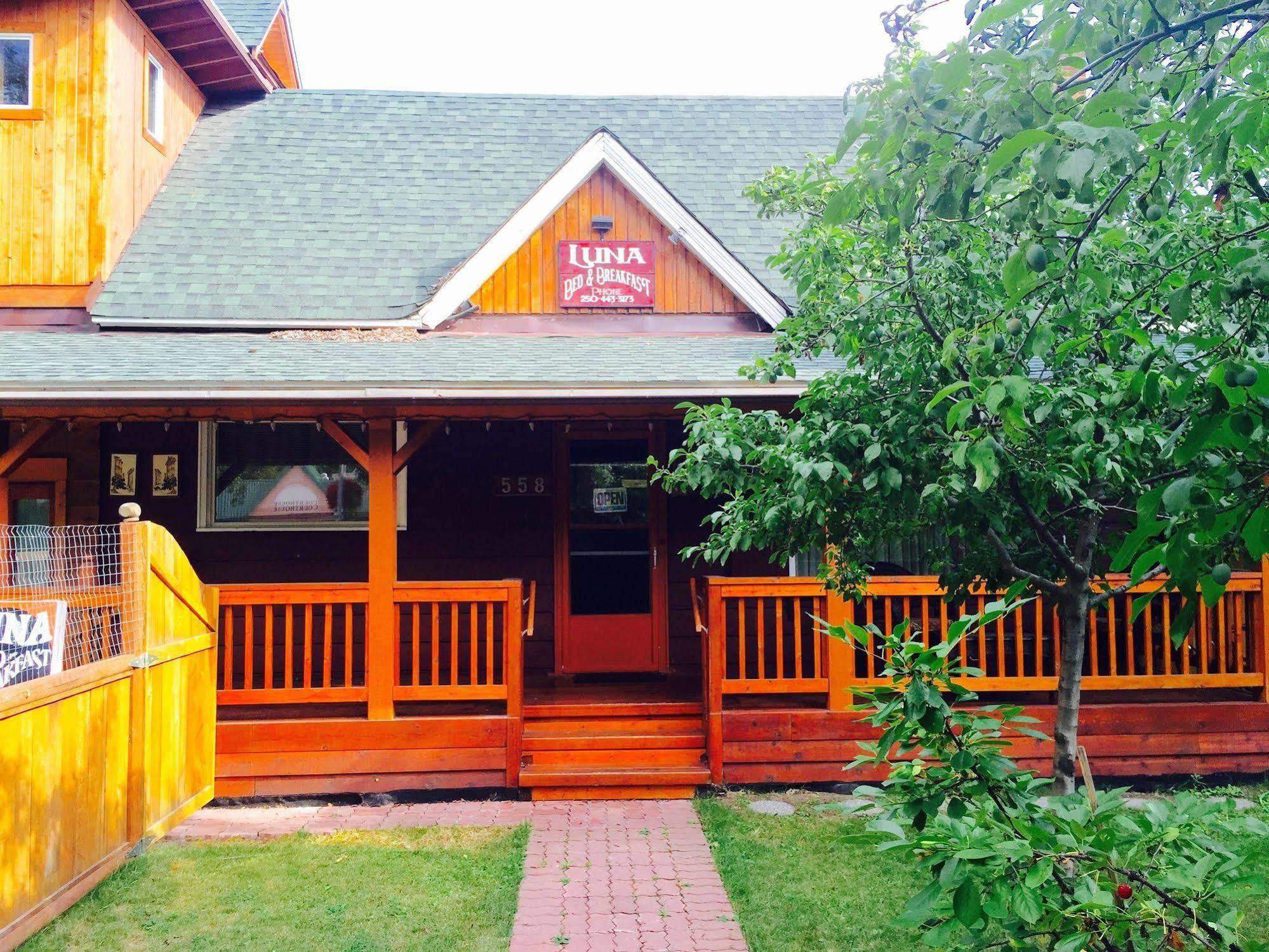 Luna Bed & Breakfast Гранд-Форкс Экстерьер фото
